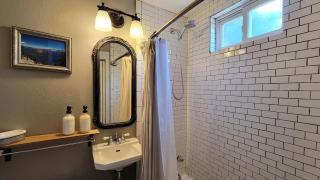 Rosewood Studio by WanderLodges - 4