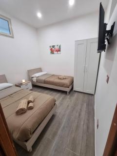 Stella Rosa Home - 2