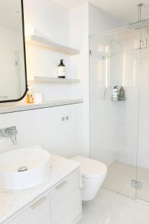 Your Ocean Sanctuary in Surfers Paradise - 8
