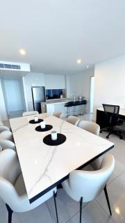 Your Ocean Sanctuary in Surfers Paradise - 6
