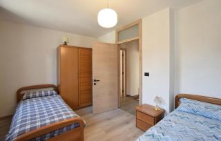 Gorgeous Apartment In Lamon With Wifi - 6