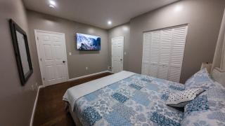 Spacious 3BR Apartment near Dream Mall & 30 Mins to NYC - 6