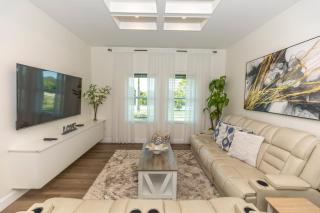 Lake Marlin Villa - 4