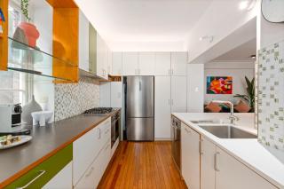 Spacious 3-Bed Home in Princeton Pearl Double Bay - 8