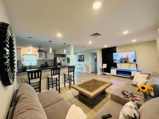 Tropical Oasis on the Gulf Coast - 6