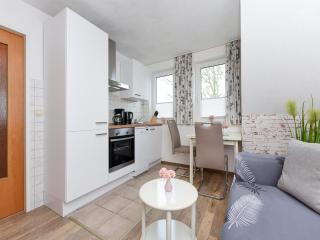 Ferienwohnung in der Nähe zum Strand in Bensersiel - 2