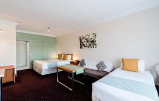 The Henry Parkes Tenterfield - 3