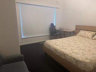 Spacious Room in Ivanhoe, Melbourne - 2