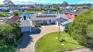 Hibbard Waterfront Escape - 9