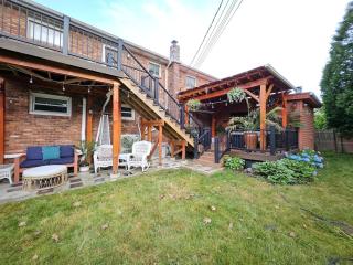 3 Bedroom 2 Bath, 120 protector, 600MB WIFI - 1