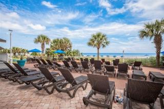 Oceanfront One-Bedroom Condo with Stunning Paradis 9th Floor - 4