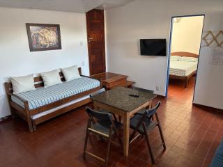 APART STUDIOS PONTAL - Aeroporto 400 m - Centro 2,5 Km - Praia 1,5 Km - 1