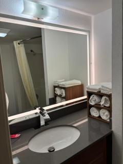 Econo Lodge Yazoo City - 7