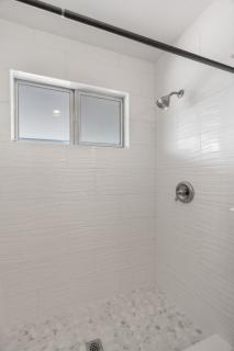 ASU-Mesa Getaway-Stylish & Relaxing - 8