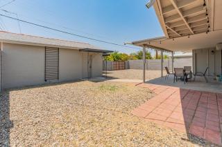 ASU-Mesa Getaway-Stylish & Relaxing - 4