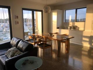 Luxury Waterfront Marina Apartment - Bay of Islands, New Zealand - 4