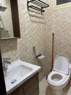 غرفة جلوس وغرفة نوم وصالة بسلطانه - 8