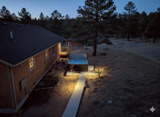 Hot Tub! Pets Ok! Perfect Estes Park Getaway, Walk to Town 3 Kings! - 8
