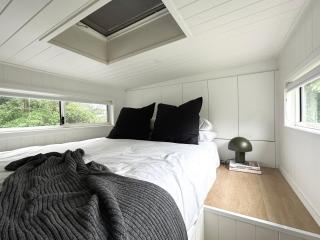 Atherton Tiny - Retreat with Fire Pit - 3