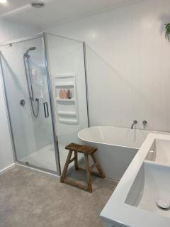 Home in Sunny Marlborough! - 7