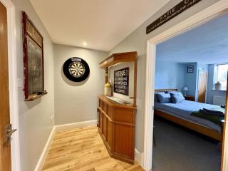 Flat 1, Waterloo Apartments - 7