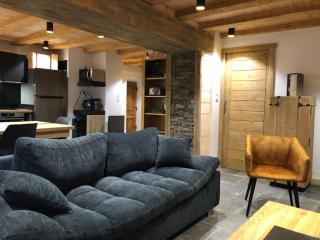 Ferme rénovée centre-ville 3 chambres, 6/8 pers, Parking - FR-1-836-2 - 3