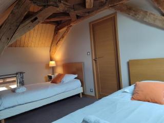 Gîte pour 4 pers à Montbeugny avec terrasse, animaux admis - FR-1-489-597 - 1