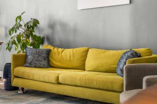 Beautifully Remodeled 2bd in the Perfect Location - 3