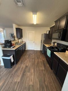 Family home 3 BR house with full kitchen and Backyard - 2