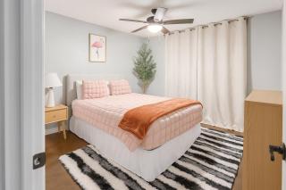 OldTown, Splash Pad & Park, Camelback Mountain trails, Desert Chic Retreat - 5