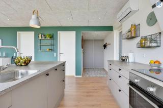 Modern Cottage Near Binderup Beach - 6