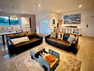Luxury Waterfront Marina Apartment - Bay of Islands, New Zealand - 3