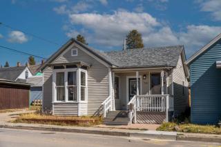 Stylish 1BR Airbnb in Leadville with Mountain Views - Near Skiing - Pets okay - 6