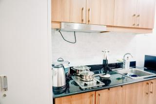 Lush Living 1BR with Balcony near Ayala Makati - 2