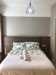 Newport Condo near T3 - H - 0