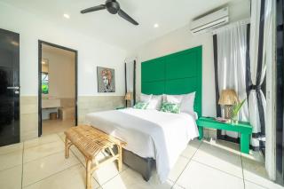 Ocean Two 3BR Private Pool in Oberoi Seminyak - 5