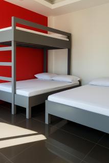 Cozy 4BR 3BA Home 2 Minutes to Calle Crisologo - 8