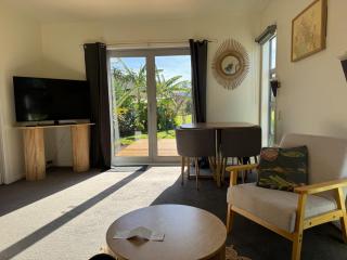 Wheatstone Hideaway - 6