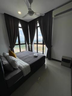 D Pristine 3 bedroom Apartment opp to Legoland - 1