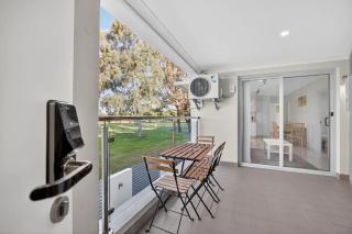 Spacious 2BR 2BA Corporate Retreat Rockingham -  - 0
