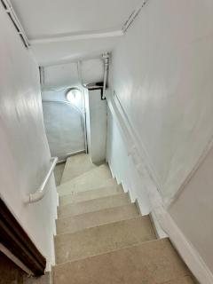 7L - 2BDR in old town - 5