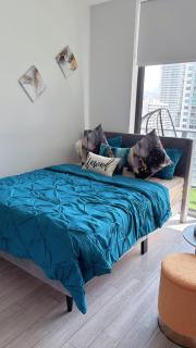 Penthouse Infinity heated pool and jacuzzi - 1