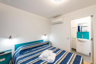 Jolly Swagman Acccommodation Park - 6