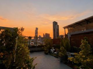 SO Zen Hotel Silom Bangkok - 1