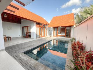Modern 2BR Villa with Pool & Ricefield Panorama - 5