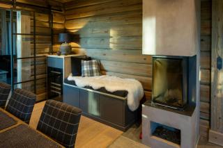 Handcrafted Log Cabin At Golsfjellet - 2