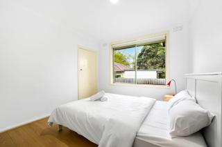 Comfy Croydon Family Getaway Near Trails and Cafes - 6