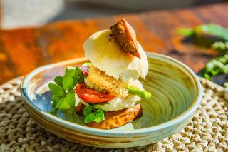 Trees and Fishes Private Retreat - 8