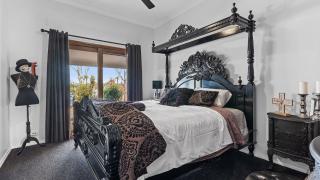 Koru Escapes Manor - 9