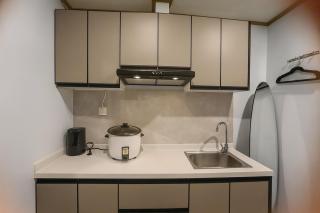 Megatower7 Condo in Holy Ghost Few steps from SLU - 7